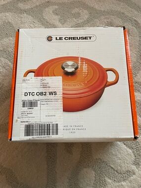Le Creuset Mist Grey Enameled Cast Iron Round Soup Pot